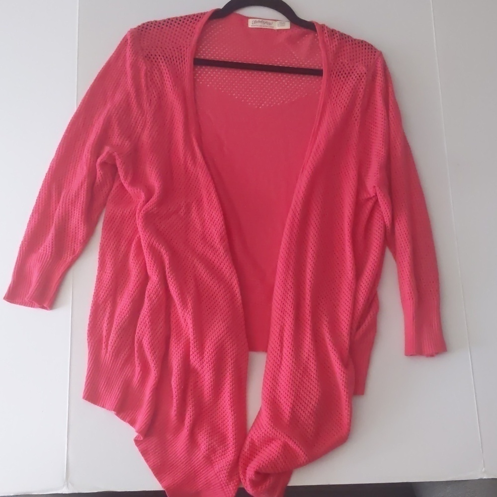 Faded glory asymmetrical hem salmon color sweater. Size large.